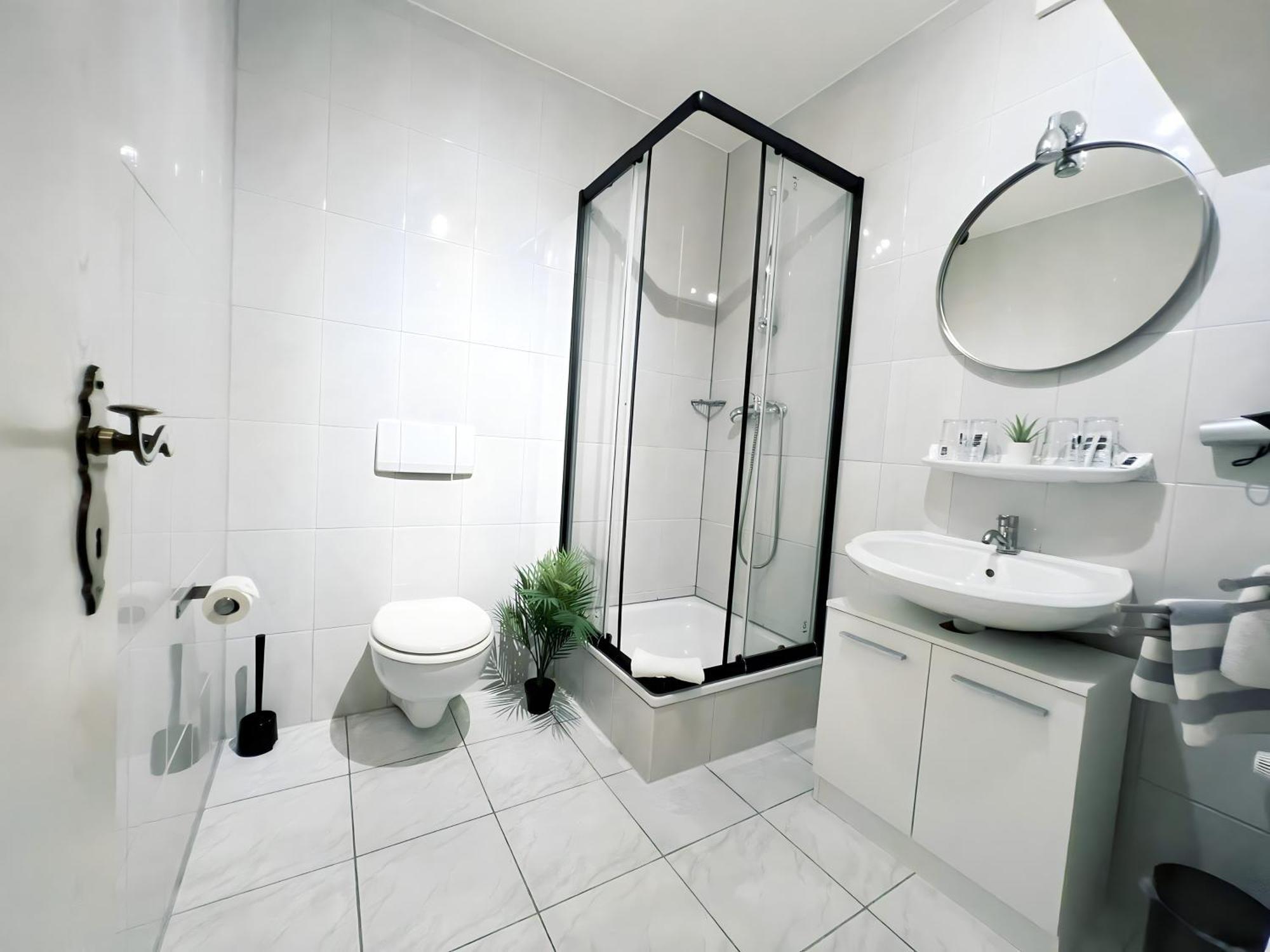 Apartment Hotel Lindeneck Erfurt Exterior photo