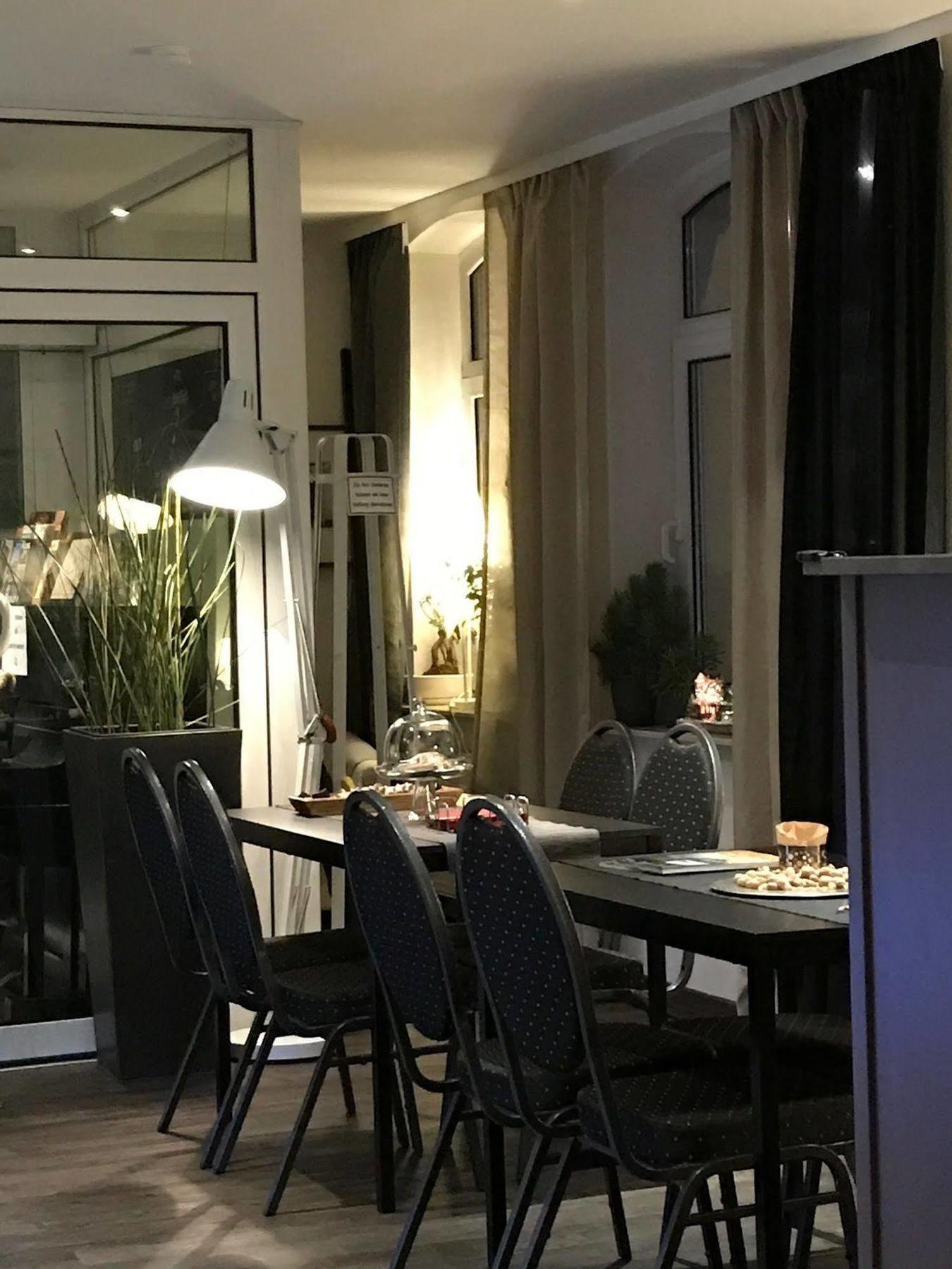 Apartment Hotel Lindeneck Erfurt Exterior photo